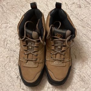 Ariat Taupe Terrain hiking boot